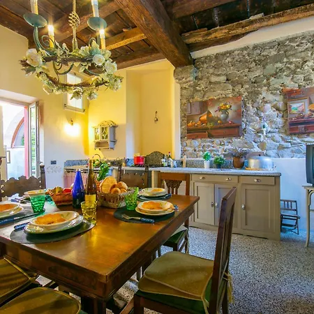 Residenza Il Glicine Di - Happy Lesa